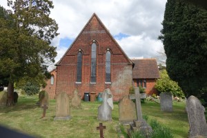 hertford_heath_holy_trinity300415_27