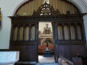 hunsdon_church080912_5