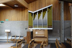 stevenage_all_saints_pin_green130914_6