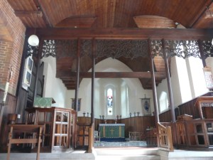 woolmer_green_church100911