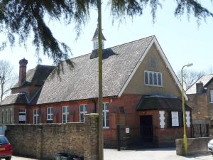 cheshunt_st_paul_rc200413_1