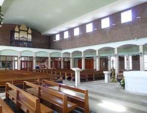 hoddesdon_st_augustine_rc260513_7