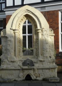 hertford_st_mary_the_less251013_6