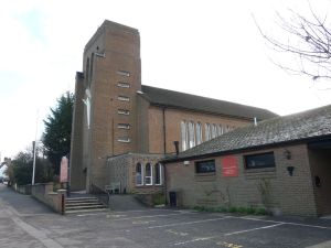 bushey_Sacred Heart and St John the Evangelist270114_6