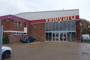 st_albans_vineyard_church181114_1