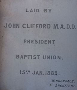 tring_high_street_baptist101114_7