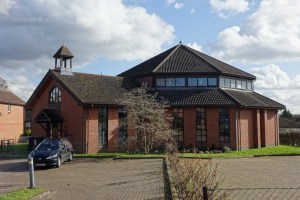 south_oxhey_st_martin_urc190216_1