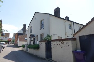 ashwell_former_weslyan060616_1