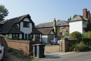 letchmore_heath_mission_hall150916_